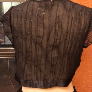 NWT Top cropped with bling